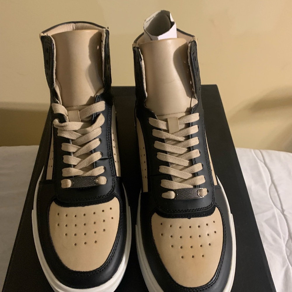 INC International Concepts Men High Top Sneakers Keanu Black/Tan Sz 8.5M